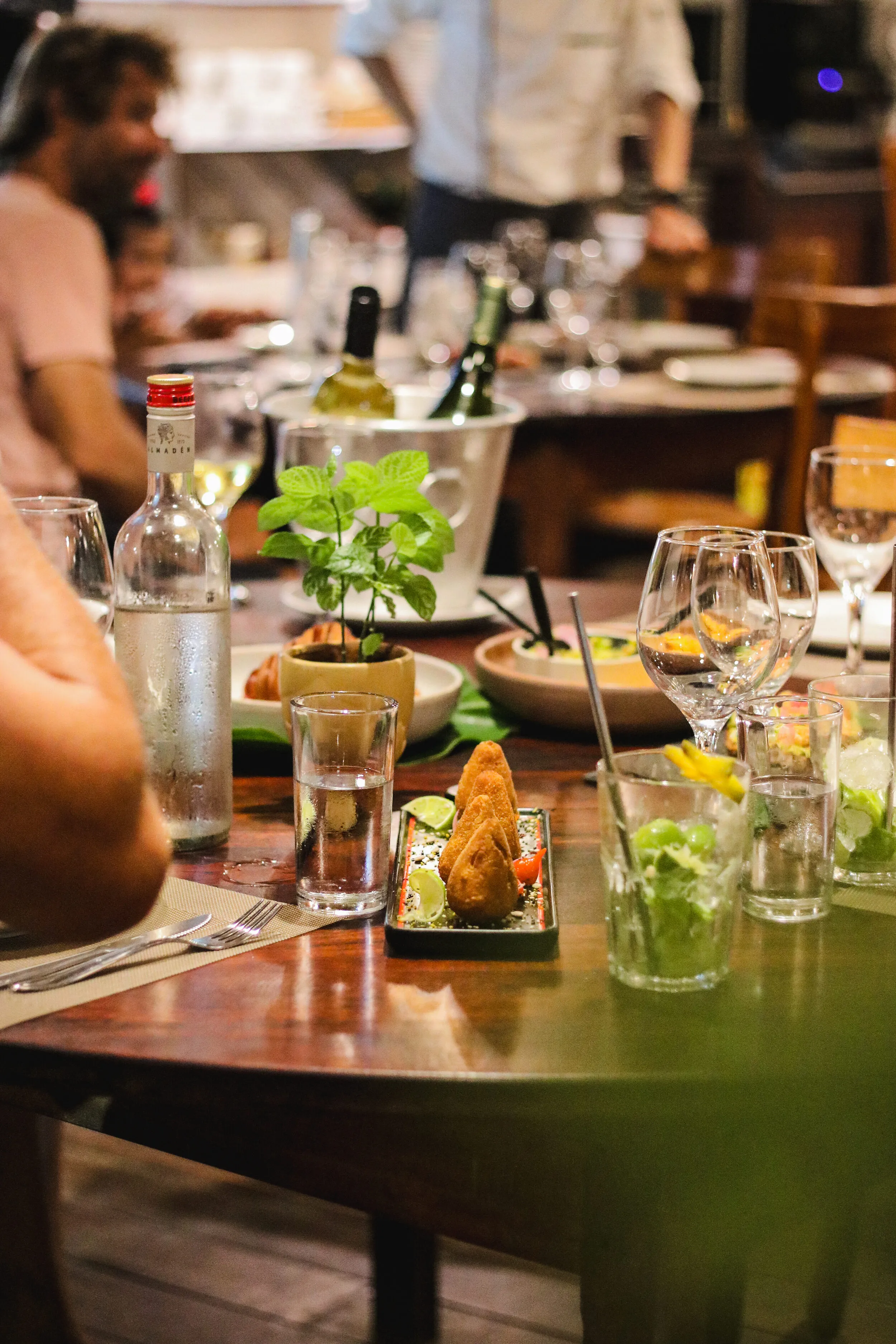 Restaurante e atividades — Pousada País Tropical